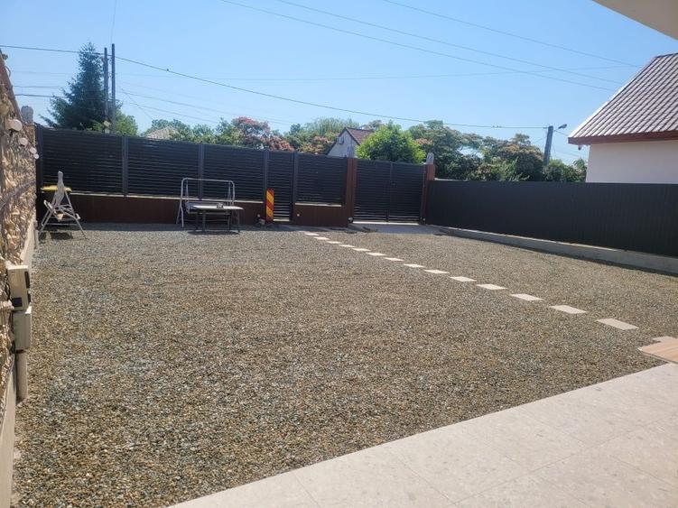 Casă cu 4 camere cu Teren 500 Mp în Lumina