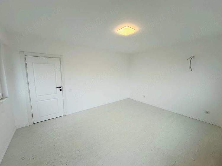 Apartament cu 4 camere semidecomandat în Cișmigiu