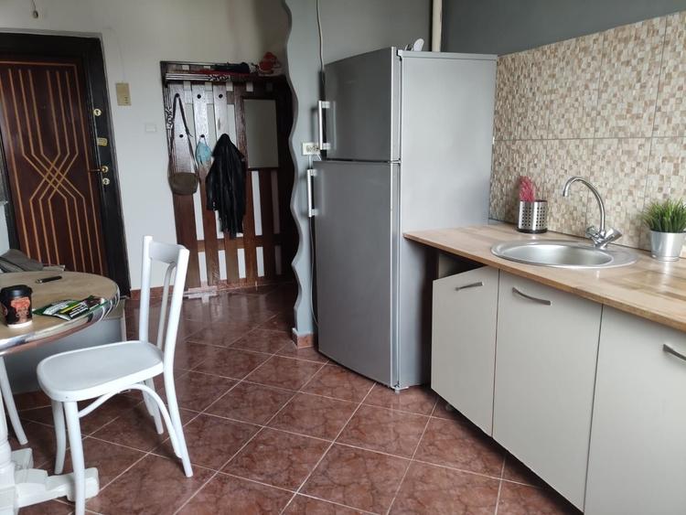 Inchiriez apartament 2 camere - Blvd Garii Brasov - 1