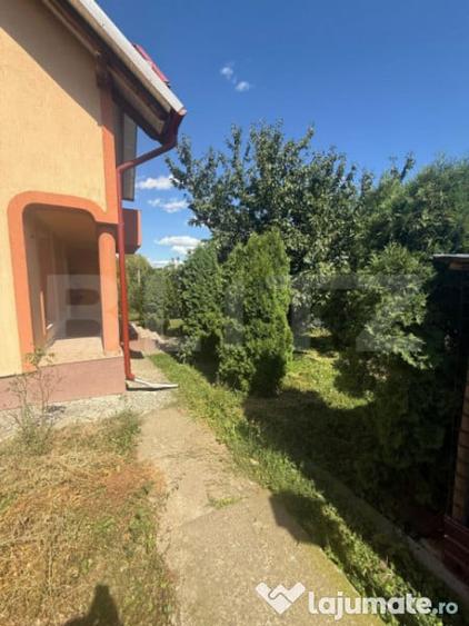 Casa cu etaj, 160 mp utili, 650 mp teren, Salcea - 10