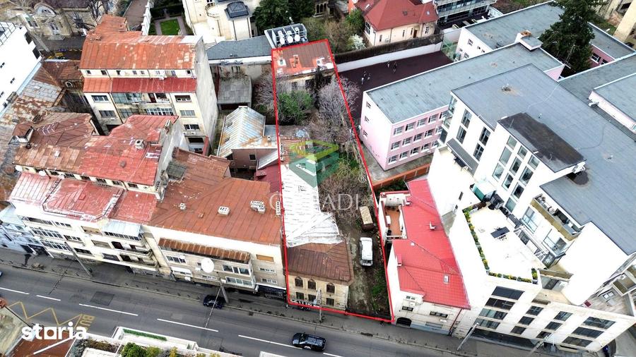 Casă cu 6 camere cu Teren 710 Mp în Victoriei