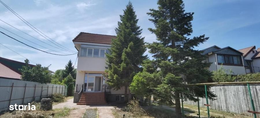 Casă cu 4 camere cu Teren 1438 Mp în Chiscani