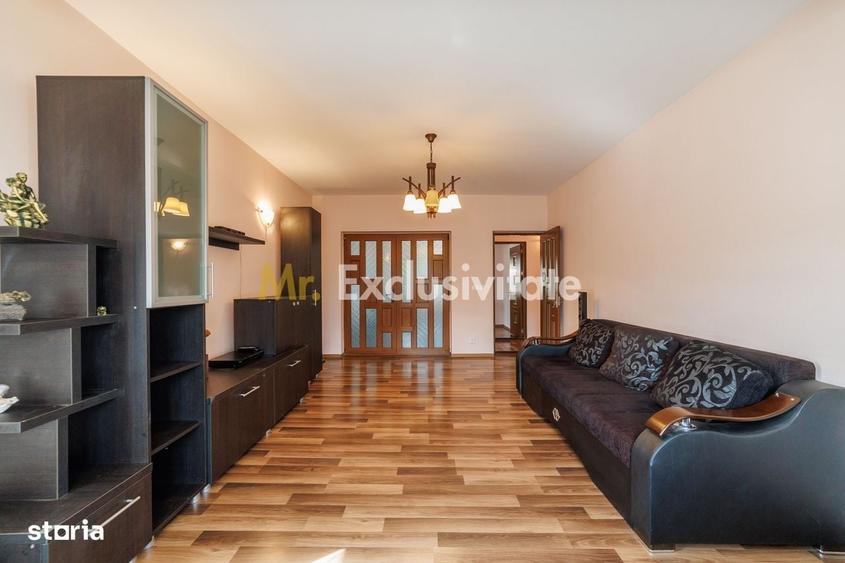 Casă cu 4 camere în Priboieni
