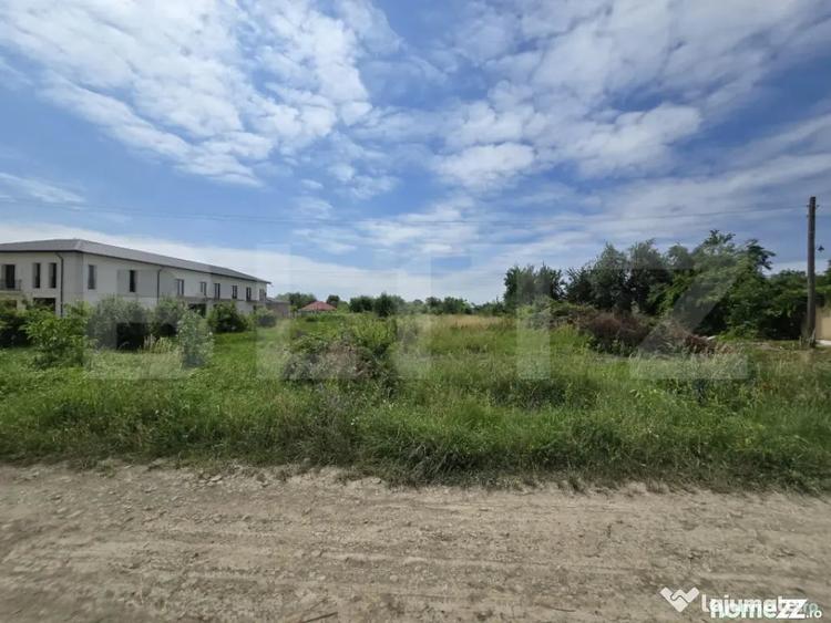 Teren intravilan 2.600 mp cu dublu acces zona Centura - 2