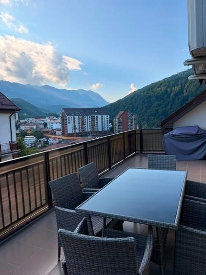 Apartament cu 3 camere decomandat, mobilat în Central