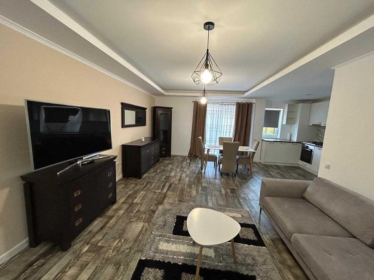 Apartament cu 2 camere decomandat în Florești