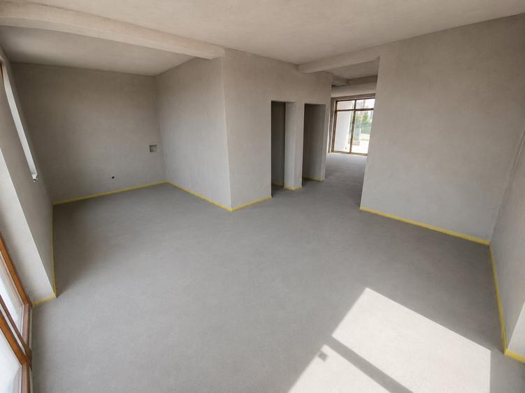 Casă individuală cu 4 camere cu Teren 800 Mp în Jucu de Sus