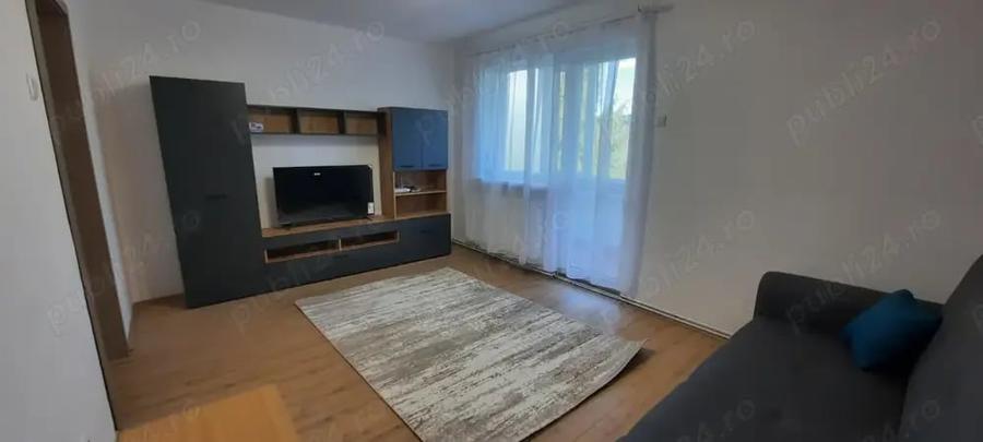 Apartament cu 3 camere decomandat în Dâmbu Pietros