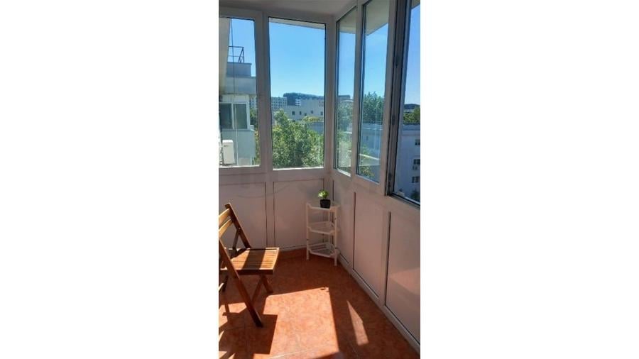 Apartament cu 2 camere decomandat, mobilat în Băneasa
