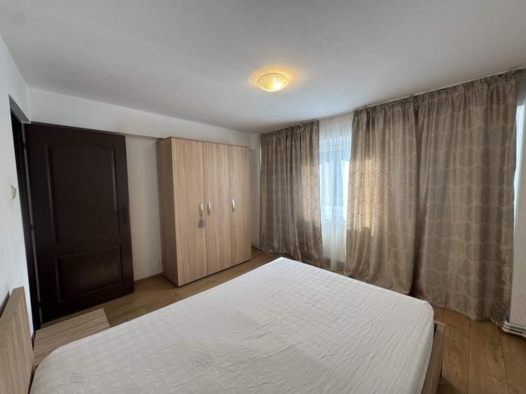 Apartament cu 2 camere decomandat în Orașul de Jos