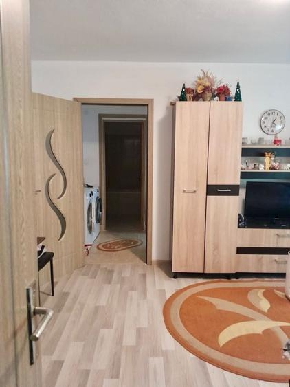 Apartament 2 camere de vanzare - 1