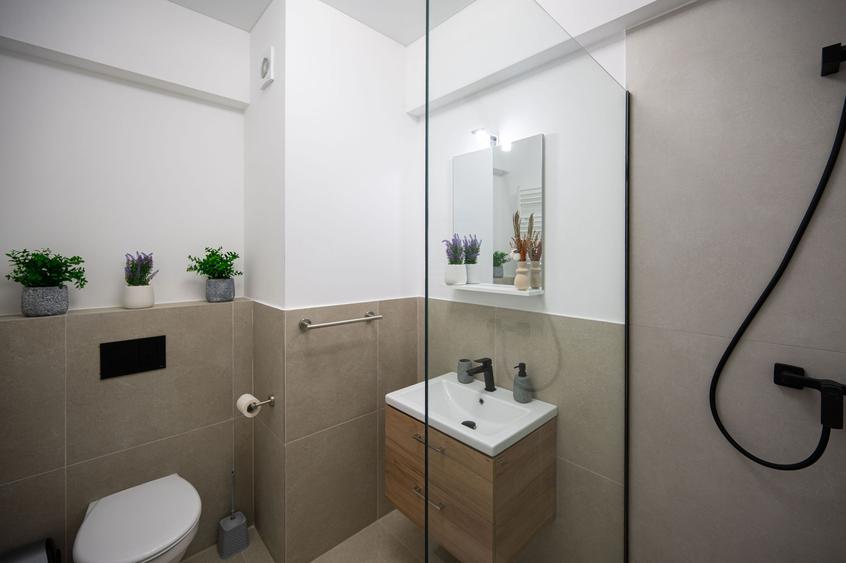 Apartament cu 2 camere decomandat în Mamaia-Sat