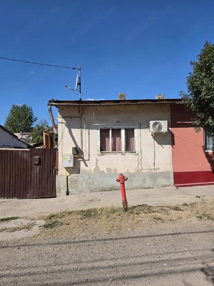 Casă cu 1 camere cu Teren 150 Mp în Muncitoresc