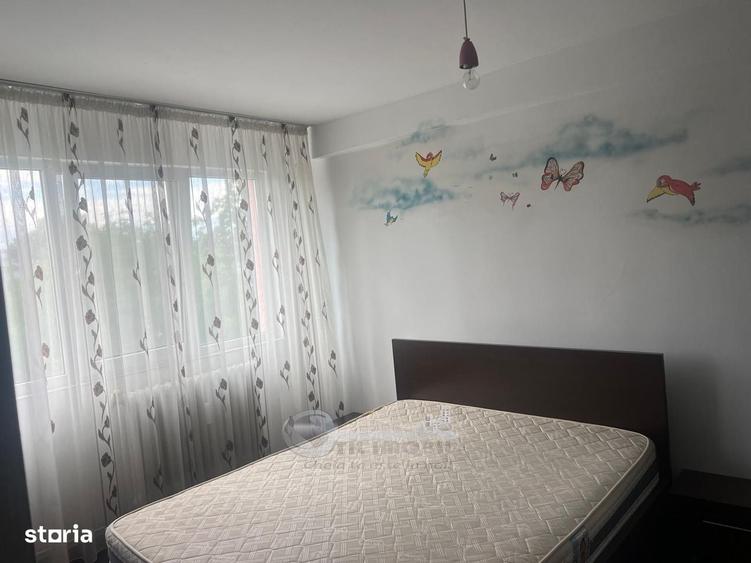 Apartament cu 2 camere în Podu Roș