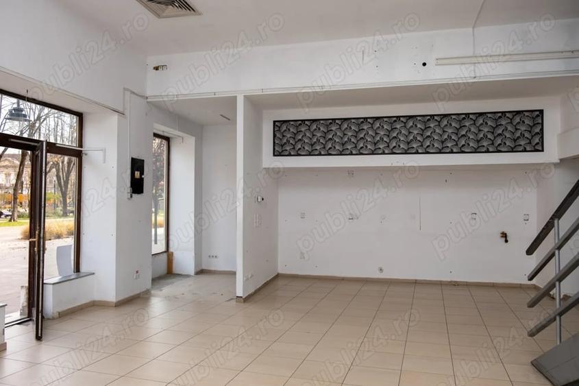 Spațiu comercial, de 160 mp, în Central