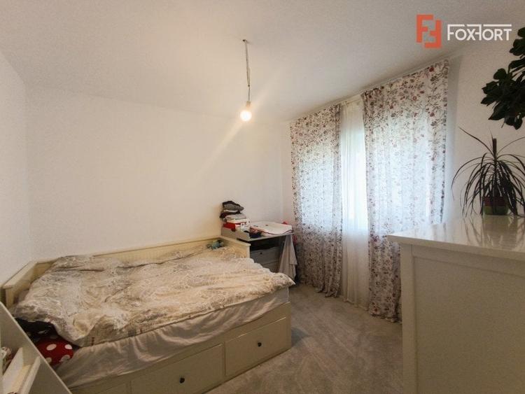 Duplex cu 4 camere cu Canalizare în Chișoda