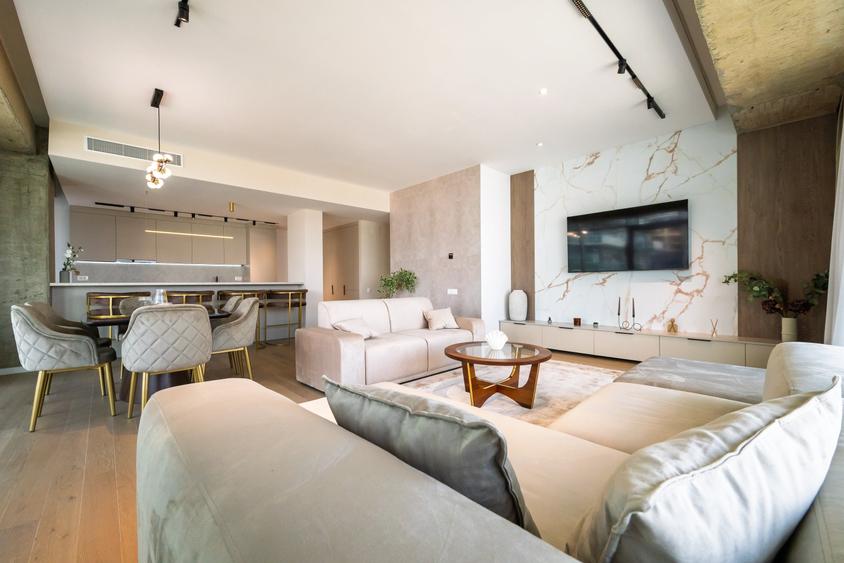 Apartament cu 4 camere în Floreasca