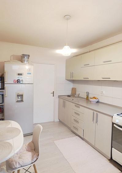 Apartament cu 2 camere decomandat în Florești