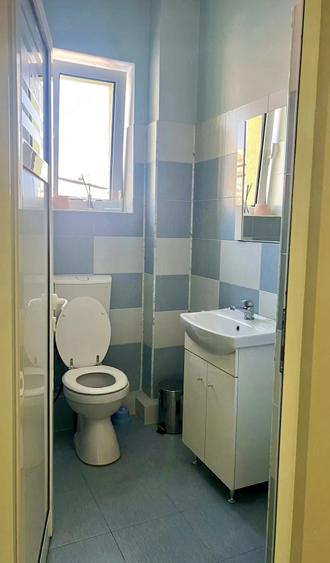 Spațiu comercial, de 70 mp, în Miorița