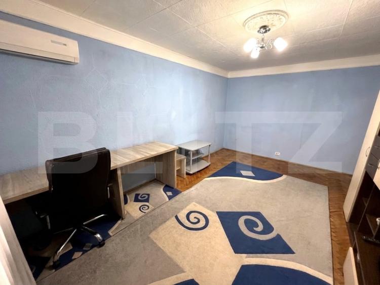 Apartament cu 2 camere decomandat, mobilat în Nicolina