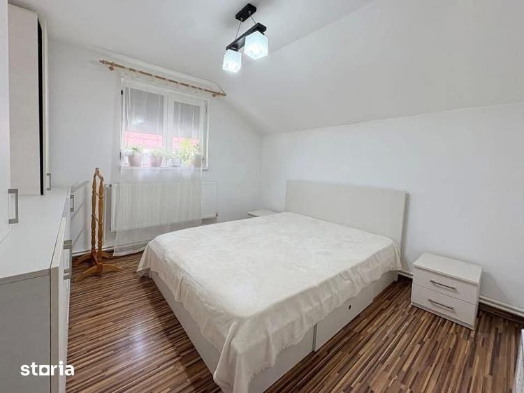 Casă cu 5 camere cu Teren 249 Mp în Valu lui Traian
