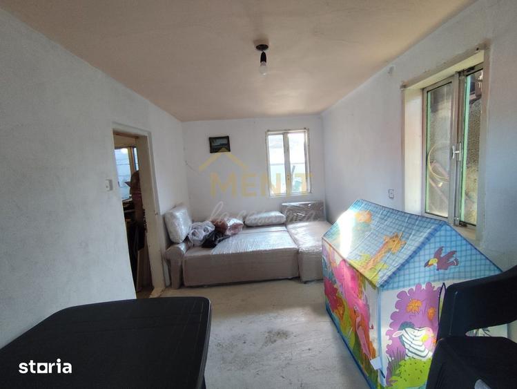 Casă cu 3 camere cu Teren 1410 Mp în Cocorăștii Mislii