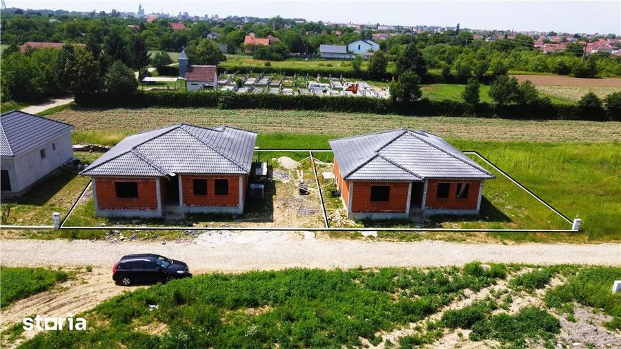 Casă cu 4 camere cu Teren 410 Mp în Bercu Roșu
