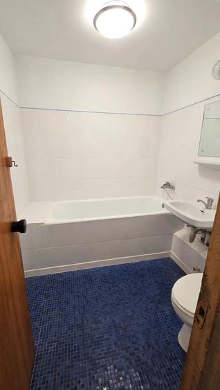 Apartament cu 3 camere în Pantelimon