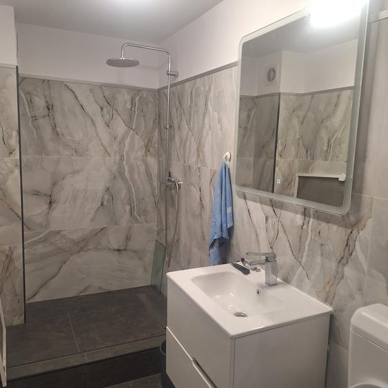 Apartament decomandat în Sebastian