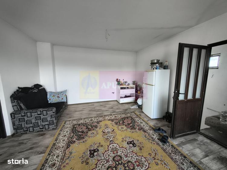 Spațiu comercial, de 250 mp, în Adunații-Copăceni
