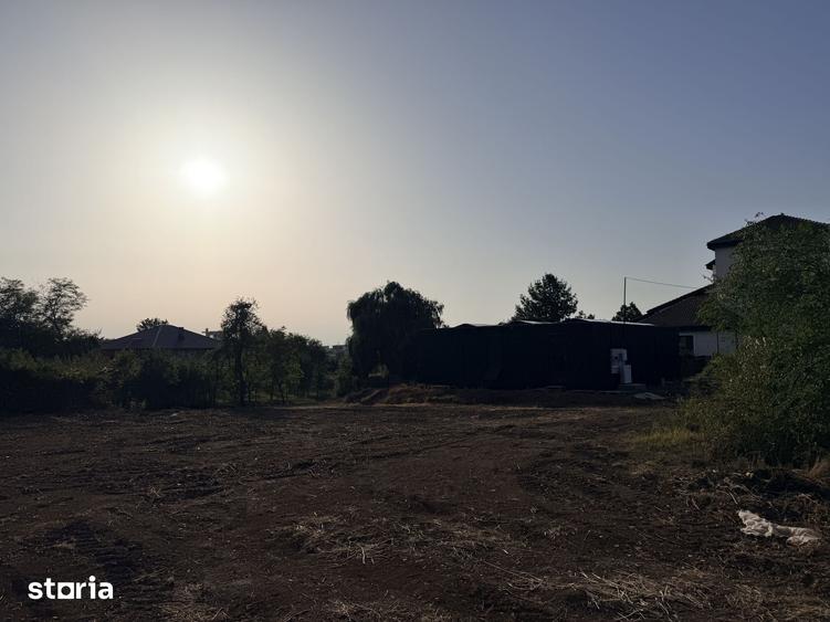 Teren de 1050 mp, în Snagov