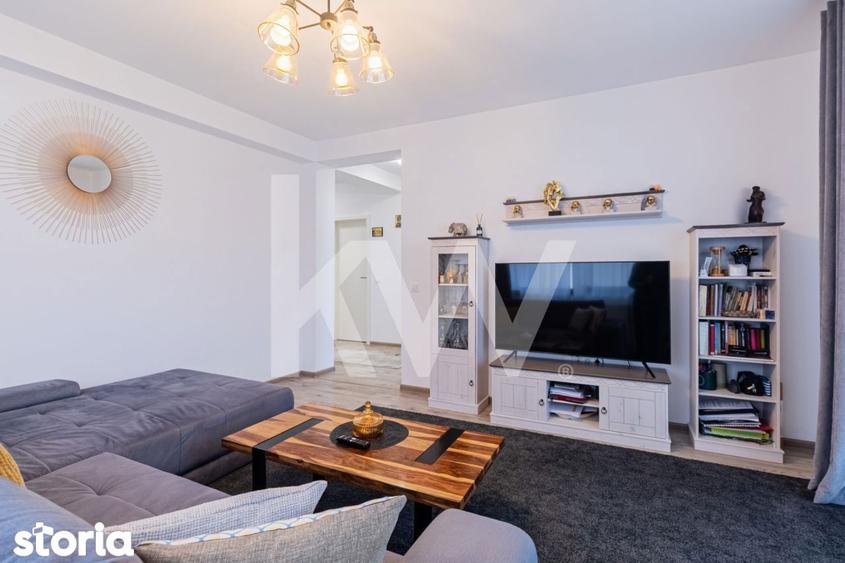 Apartament cu 3 camere decomandat în Sânpetru