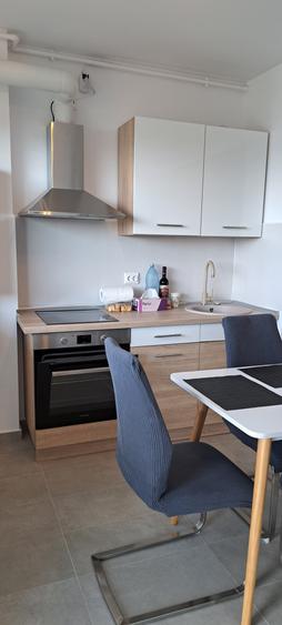 Apartament cu 2 camere decomandat în Bd. Laminorului