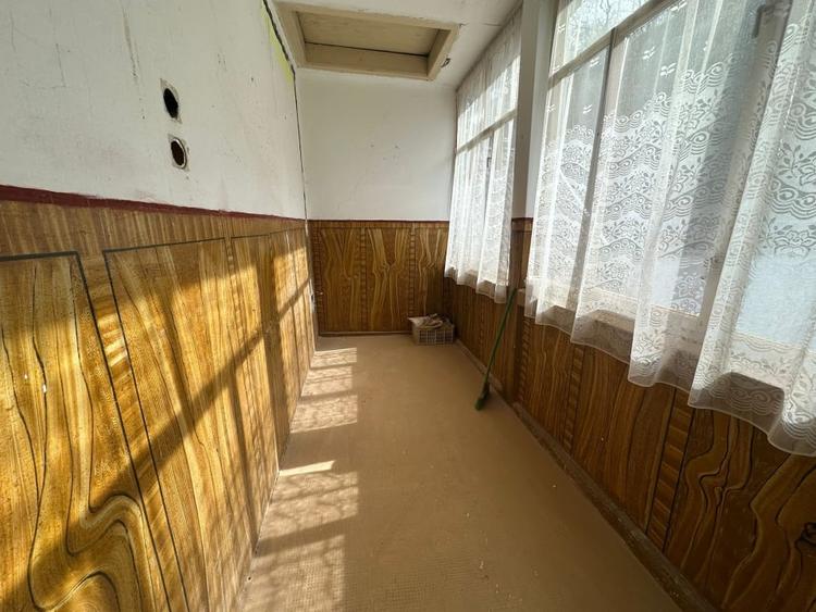 Casă individuală cu 3 camere cu Canalizare în Cugir