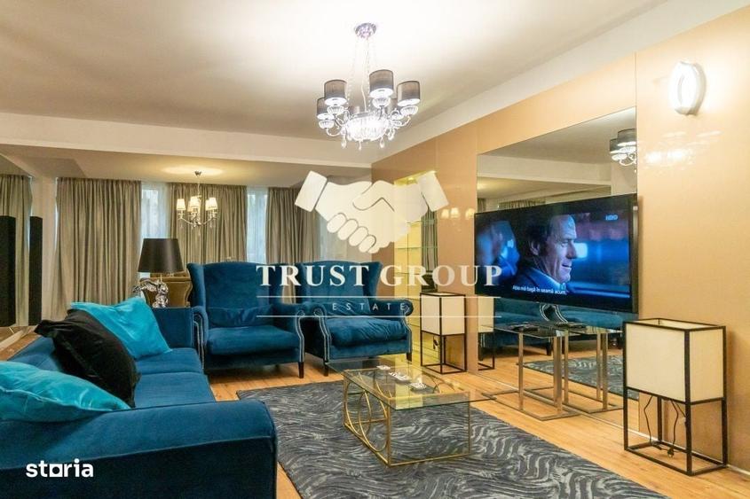 Apartament cu 4 camere decomandat în Central