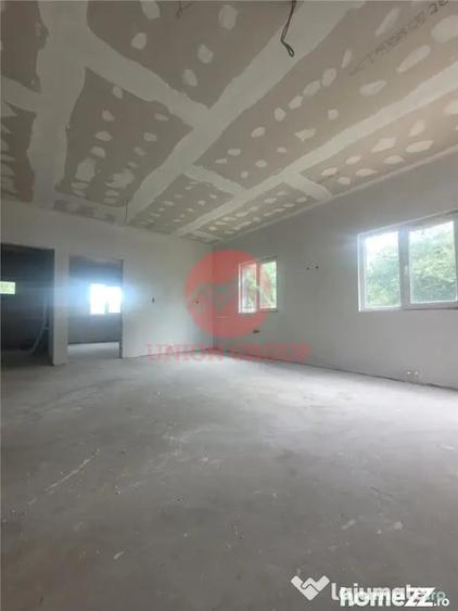 Casă cu 3 camere cu Teren 230 Mp în Lumina