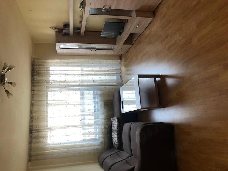 Apartament cu 3 camere semidecomandat în Gheorgheni