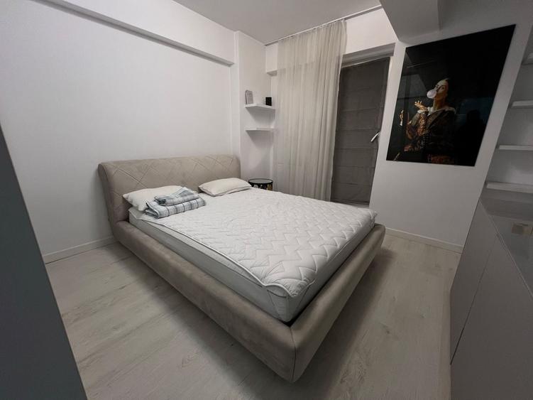 Apartament cu 2 camere decomandat, mobilat în Tomis Nord