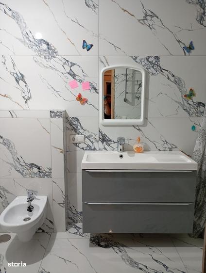 Casă cu 4 camere cu Teren 1407 Mp în Central
