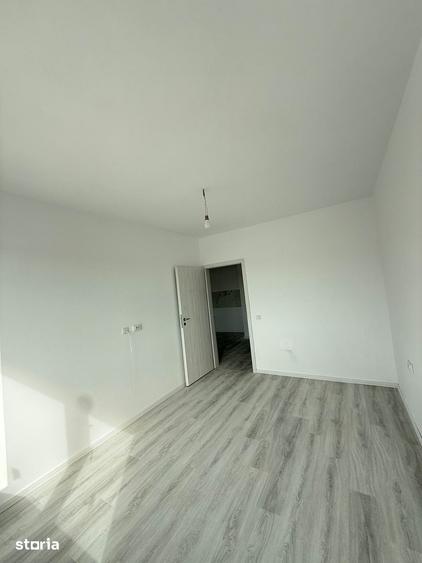 APARTAMENT TIP STUDIO DE VANZARE-CHIAJNA-COMISION 0 - 5