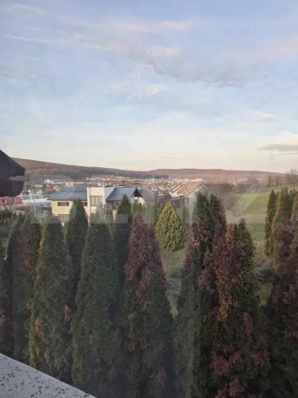 Casă cu Teren 3200 Mp în Corunca