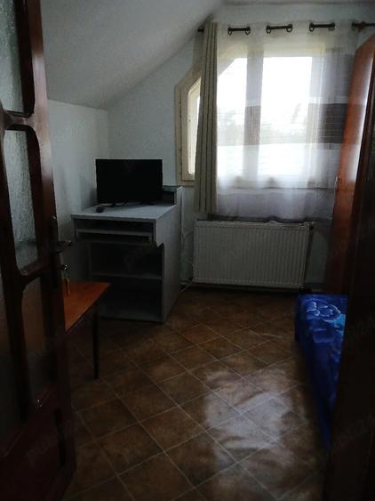 Casă cu Teren 130 Mp în Obor