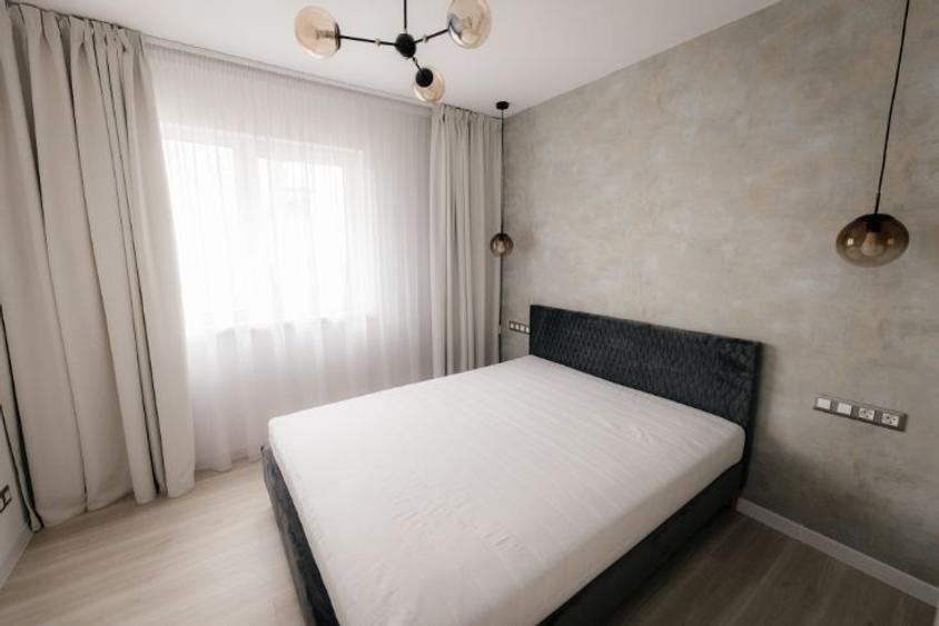 Apartament cu 3 camere decomandat în Valea Roșie