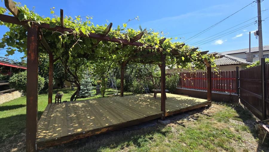 Casă cu 5 camere cu Canalizare în Agigea
