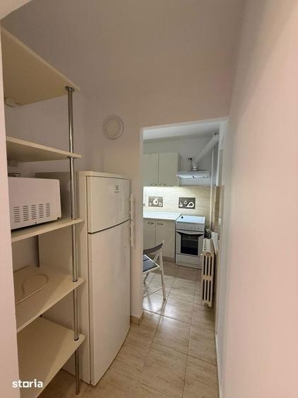 Apartament cu 2 camere decomandat în Militari