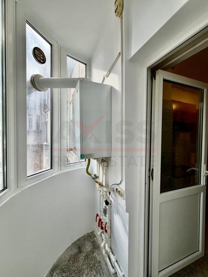 Apartament cu 2 camere decomandat, mobilat în Capitol