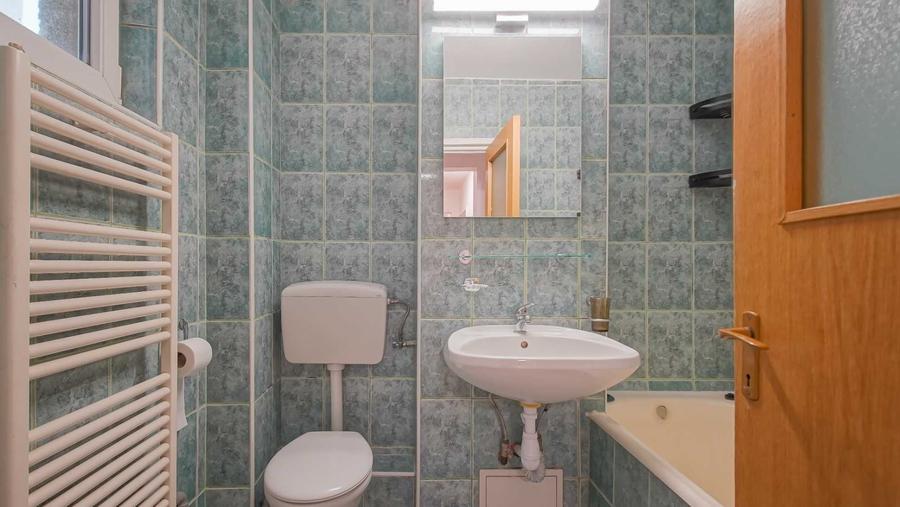 Apartament cu 3 camere decomandat în Griviței