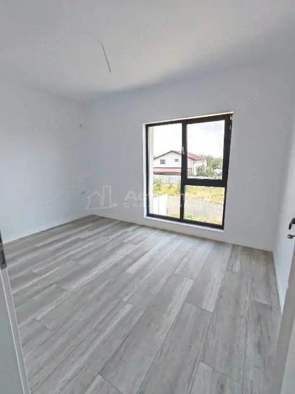 Casă cu Teren 245 Mp în Rahova