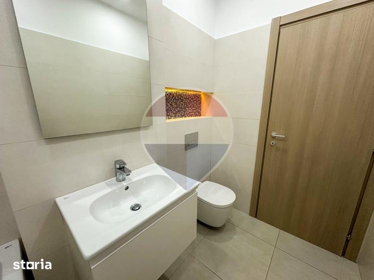 Apartament cu 2 camere decomandat în Gara de Nord