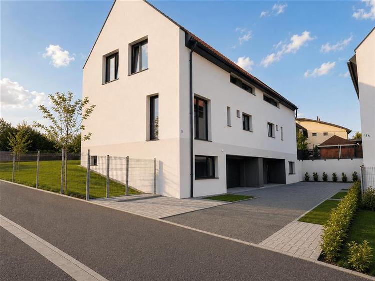 Duplex cu 5 camere cu Canalizare în Bună Ziua
